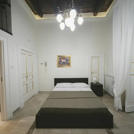 Area Angioina 3* 나폴리