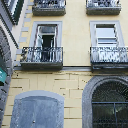 Area Angioina B&B 3*